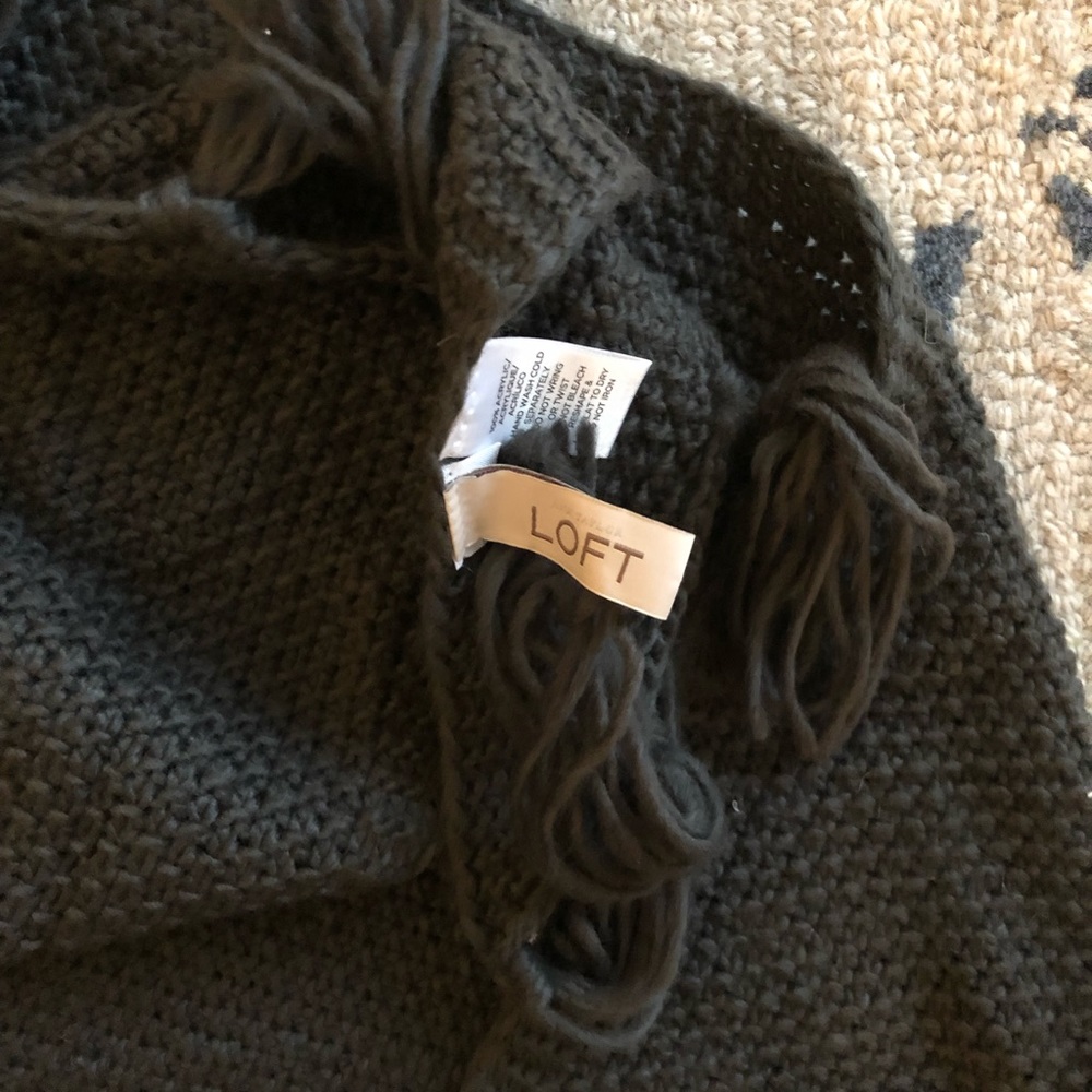 Loft Triangular Scarf - Picture 3 of 3
